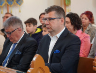 Kép szöveg