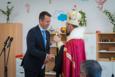 Kép szöveg
