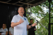 Kép szöveg