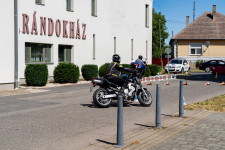 Kép szöveg