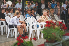 Kép szöveg