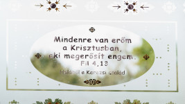 Kép szöveg