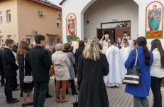 Kép szöveg