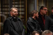 Kép szöveg