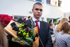 Kép szöveg