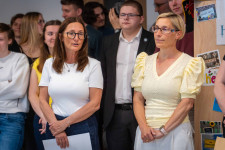 Kép szöveg