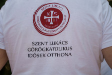 Kép szöveg