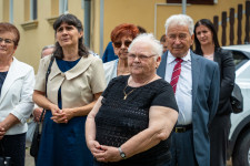 Kép szöveg