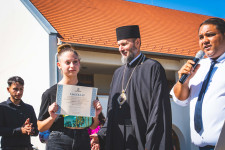 Kép szöveg