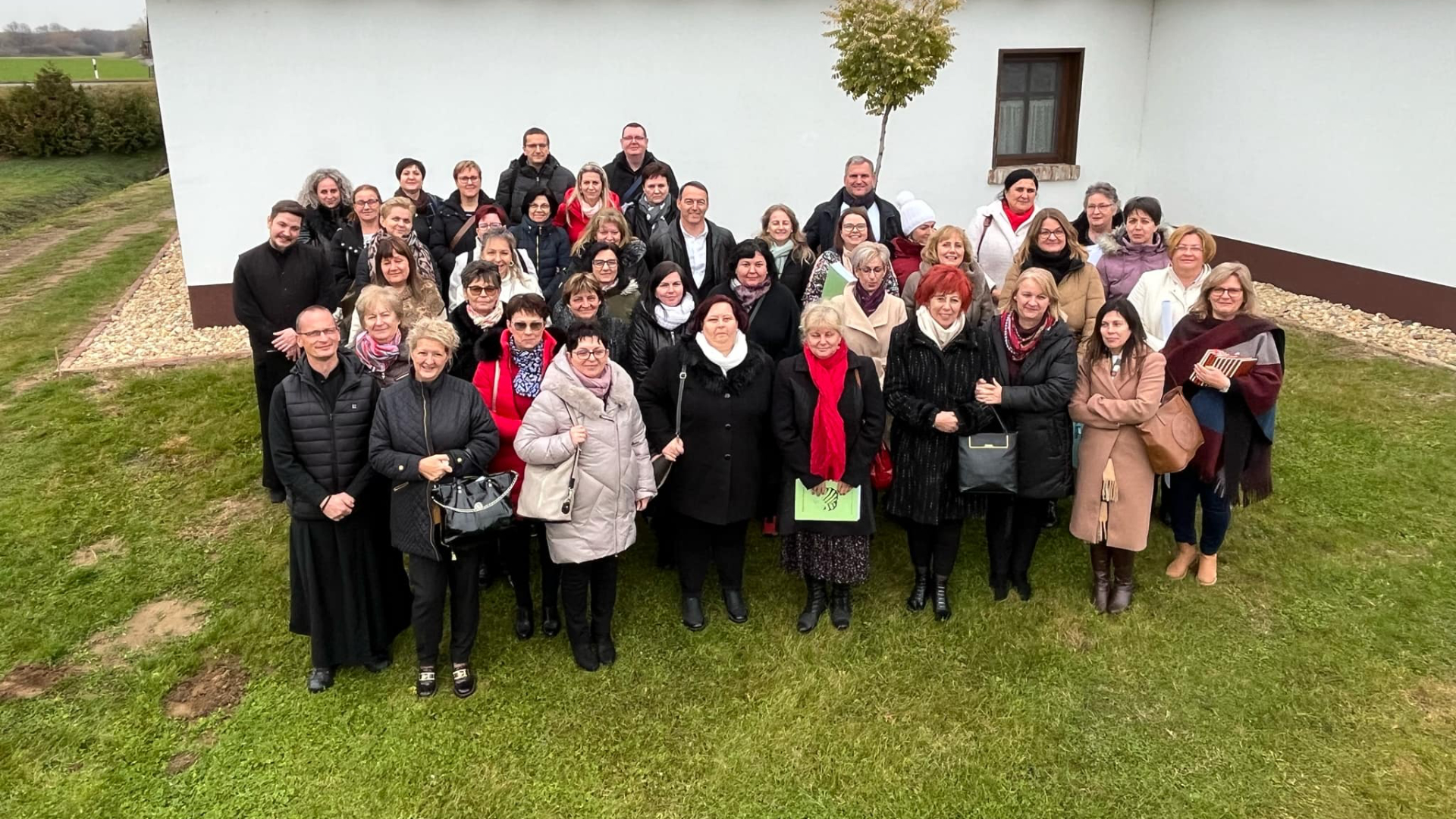 A rábízottak előrehaladása büszkeség számukra – Köznevelési intézményeink vezetőinek lelkigyakorlata Érpatakon