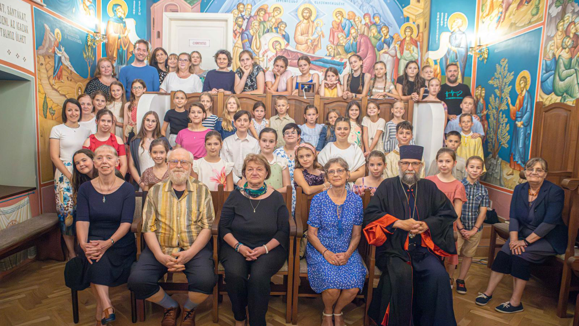 Ahol megfér egymás mellett a tropár, a sztichira és a népdal is – liturgikusének-tábor Debrecenben