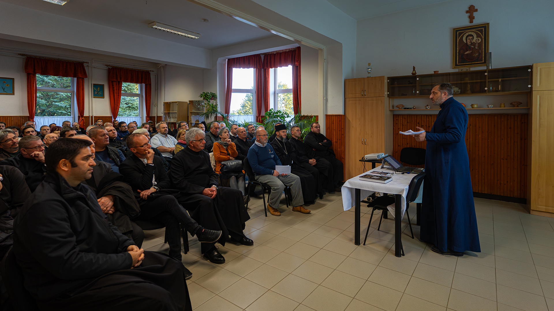 Ismertem egy élő szentet, Péter bácsit – papi rekollekciót tartottak Szakolyban