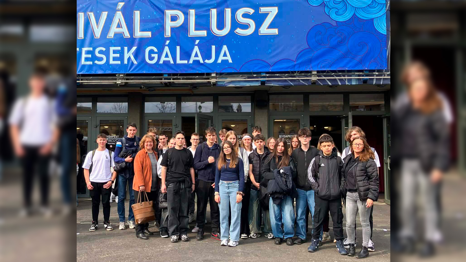Versenysikerek és rádiós műsorvezetés: tehetséges diákjaink márciusi eredményei