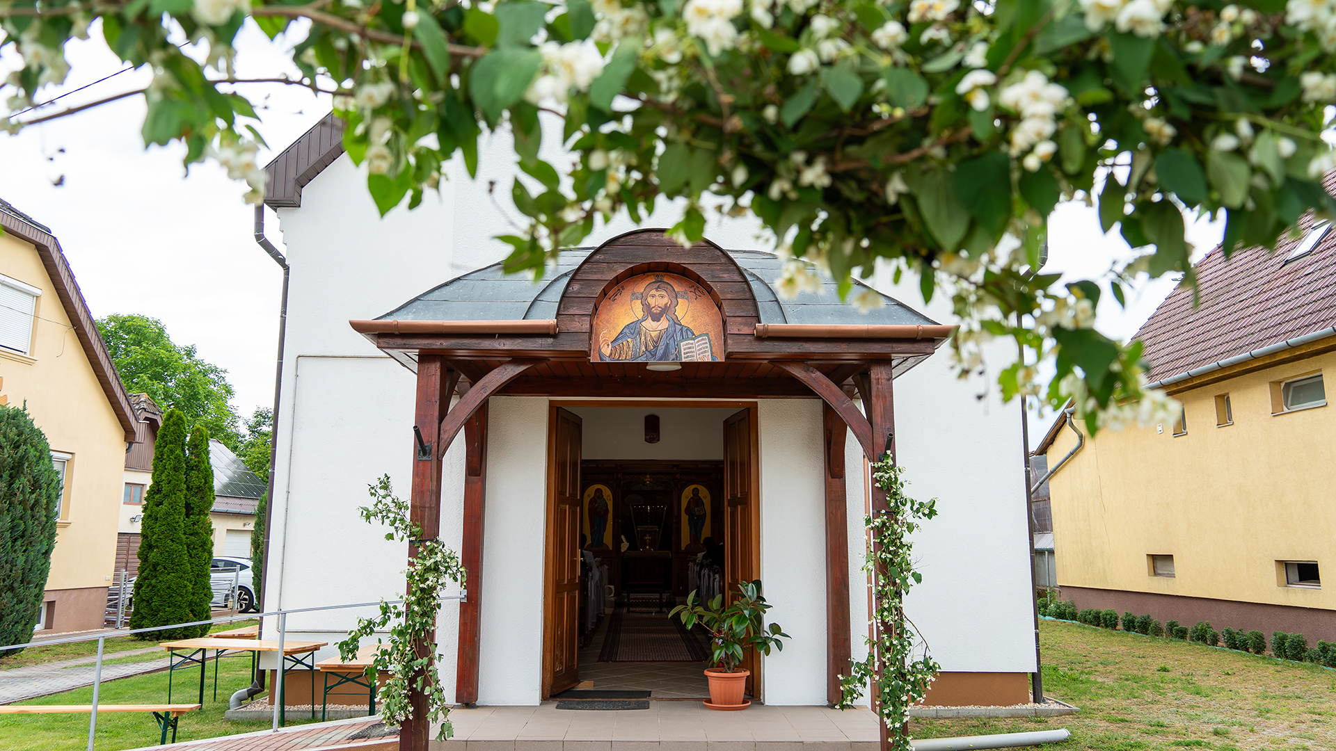Pillantson be Nyírlövő görögkatolikus templomába!