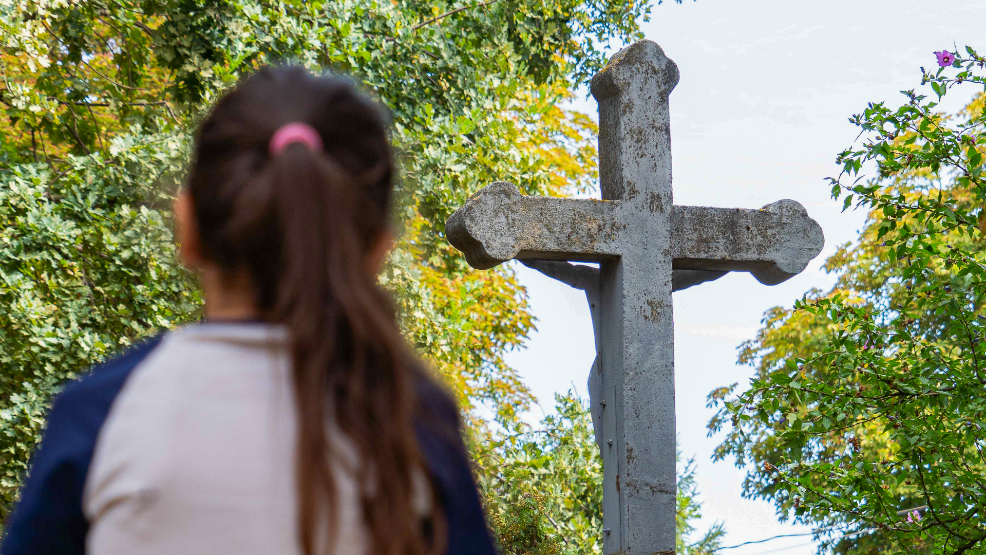 Búcsú a nyártól: ismét gyermekzsivajtól volt hangos a hajdúdorogi székesegyház kertje
